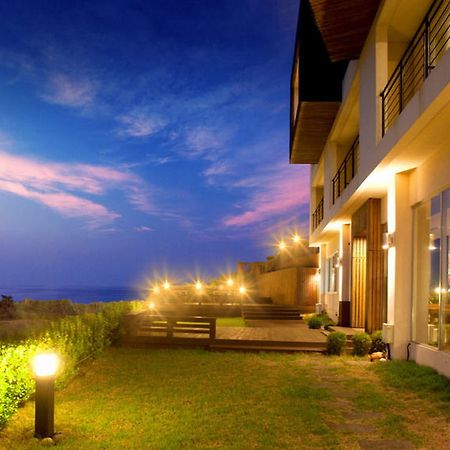 Sah Chun Ae Pension Gangneung Exteriör bild