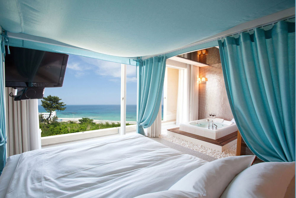 Sah Chun Ae Pension Gangneung Exteriör bild